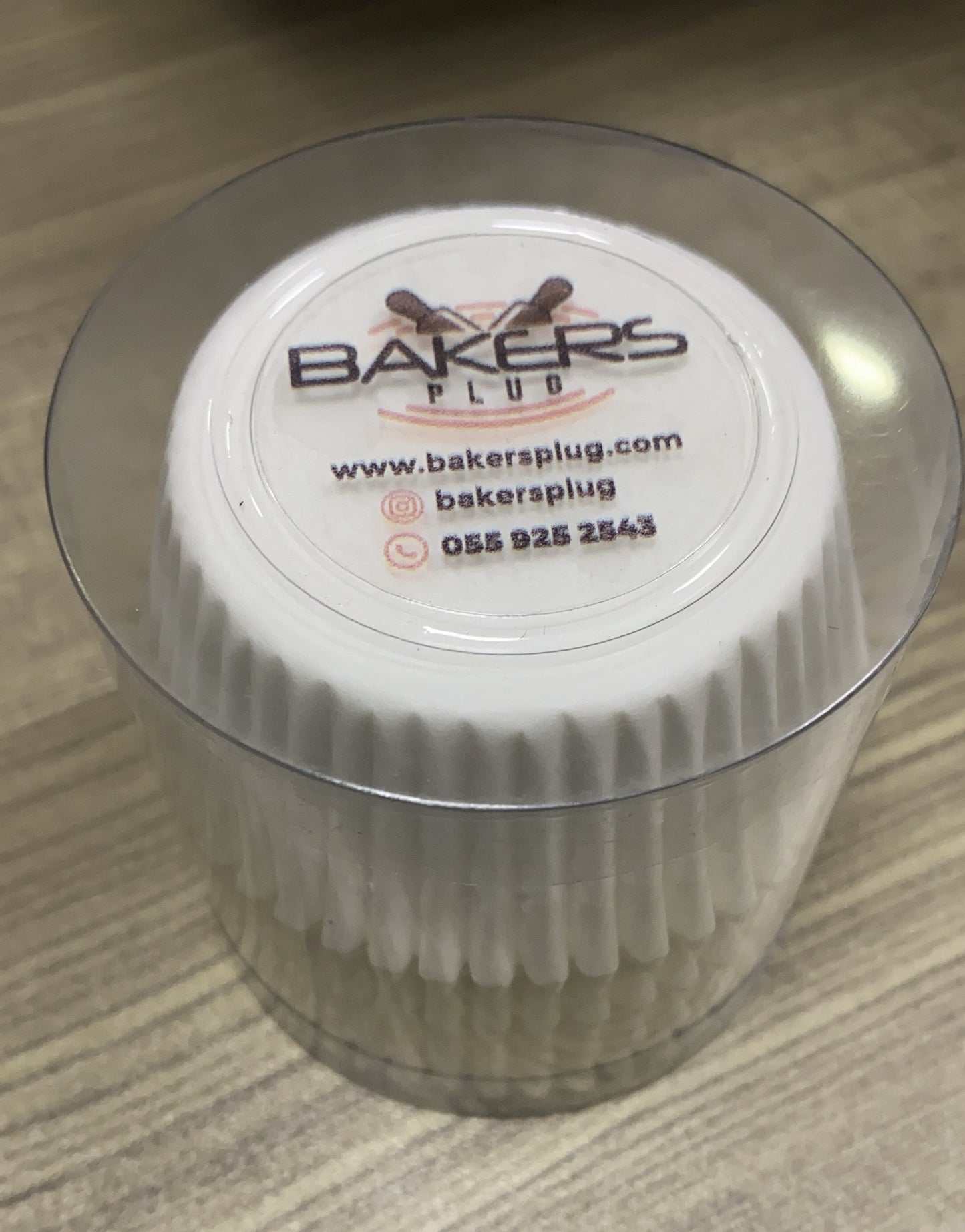 Cupcake liners The Bakers Plug